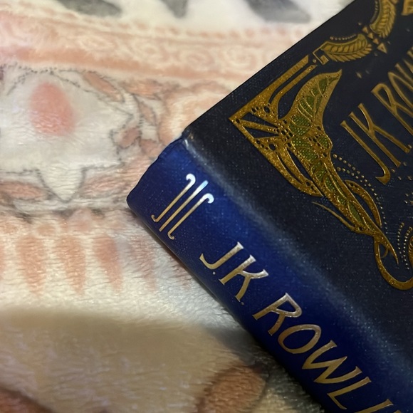 Fantastic Beasts The Original Screenplay - Picture 12 of 12